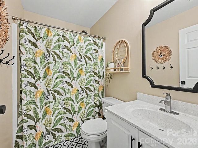 2924 Firewood Drive, Matthews, NC 28105