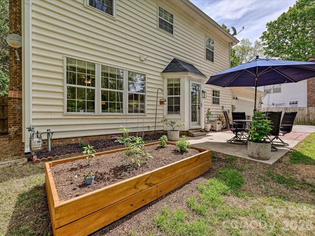 2924 Firewood Drive, Matthews, NC 28105