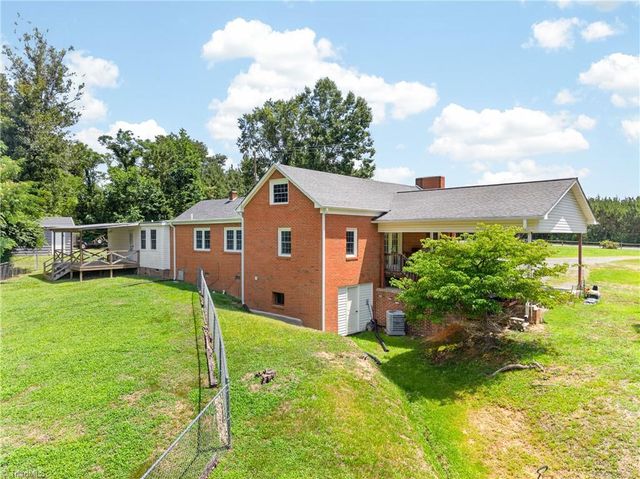 1864 Cotton Creek Road, Biscoe, NC 27209
