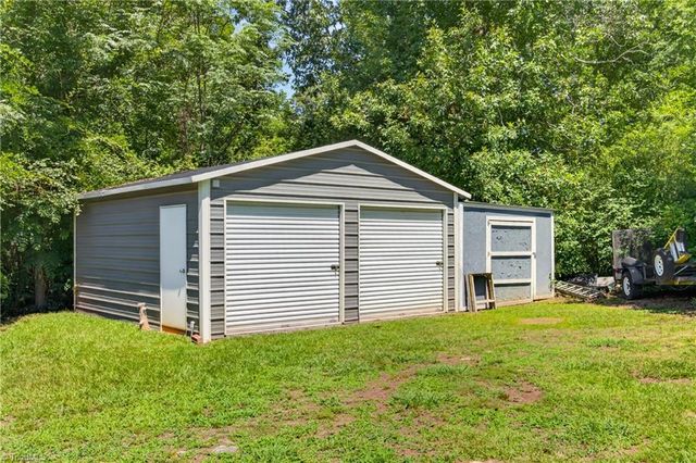 1864 Cotton Creek Road, Biscoe, NC 27209