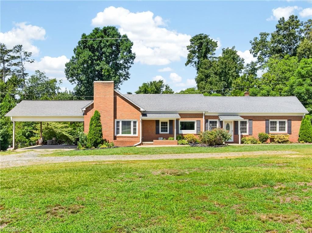 1864 Cotton Creek Road, Biscoe, NC 27209