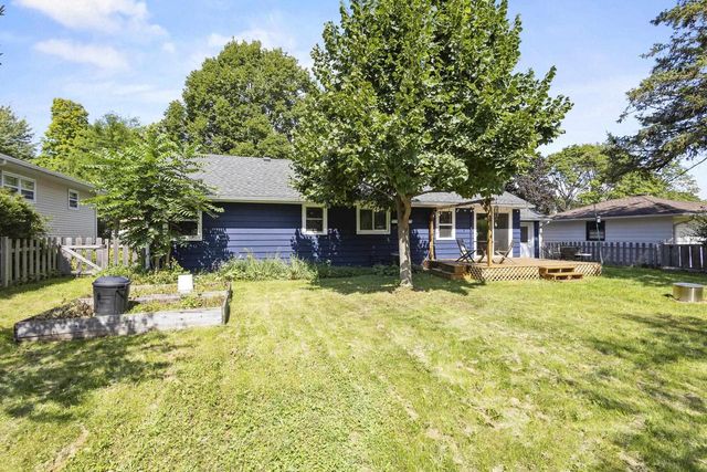4325 Travis Terrace, Madison, WI 53711