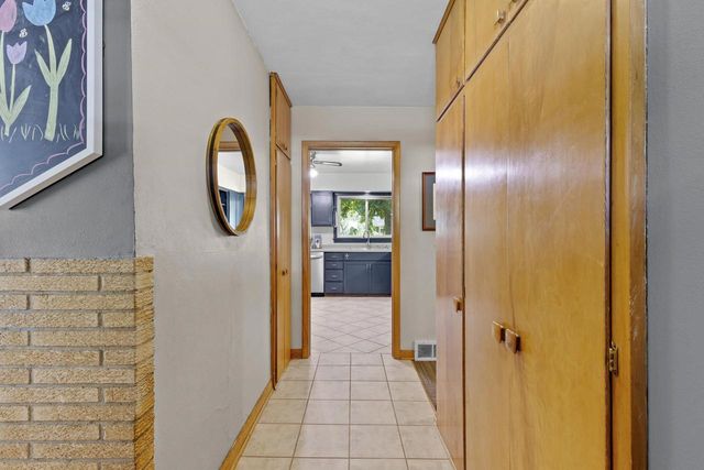 4325 Travis Terrace, Madison, WI 53711