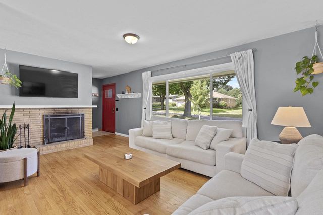 4325 Travis Terrace, Madison, WI 53711