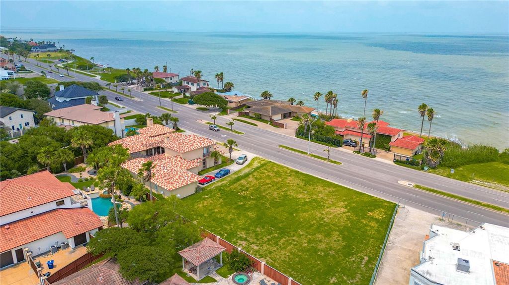 3645 Ocean Dr, Corpus Christi, TX 78411 — photo 4