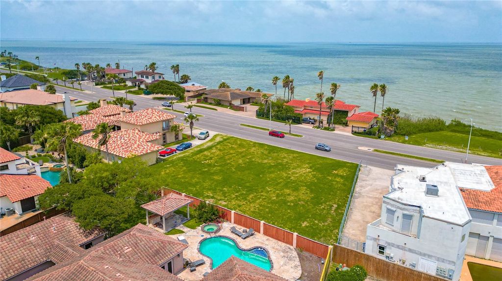 3645 Ocean Dr, Corpus Christi, TX 78411 — photo 5