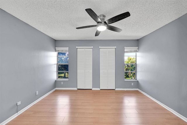 906 Twin Lakes Drive 8-J, Coral Springs, FL 33071