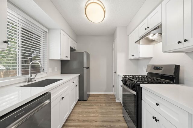 12808 Chromite ST B, Austin, TX 78727