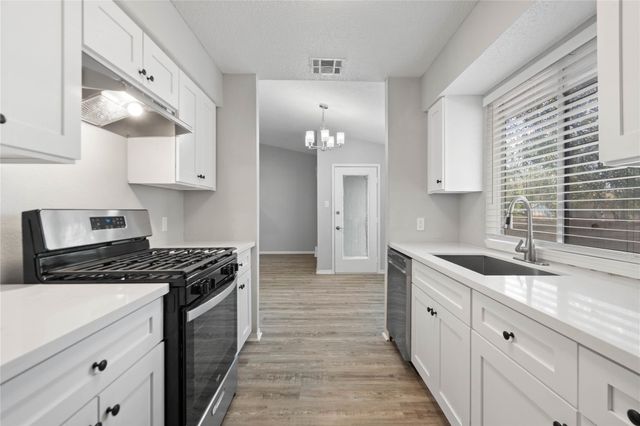 12808 Chromite ST B, Austin, TX 78727