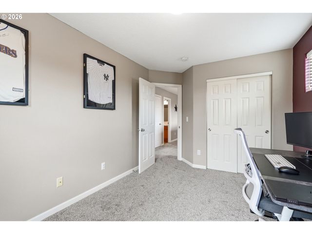3690 Se STARLING Pl, Hillsboro, OR 97123