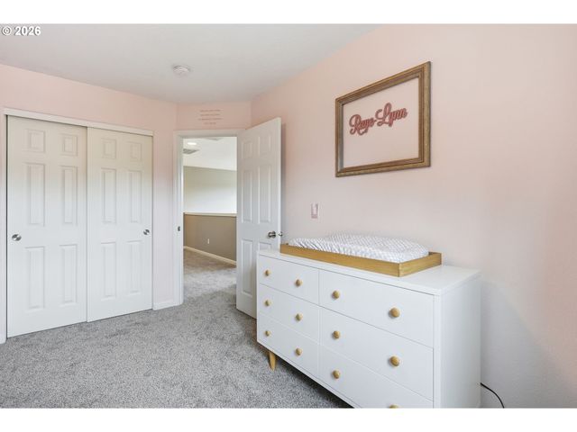 3690 Se STARLING Pl, Hillsboro, OR 97123