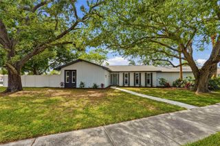 9516 MERRIMOOR BOULEVARD, Seminole, FL 33777