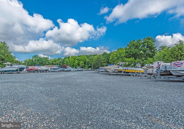 216 TIMBERLINE CIR, Berlin, MD 21811