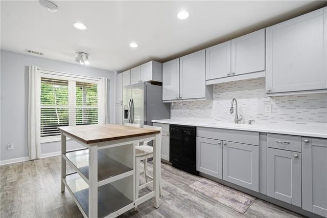 4055 Knox Bridge Highway, Canton, GA 30114