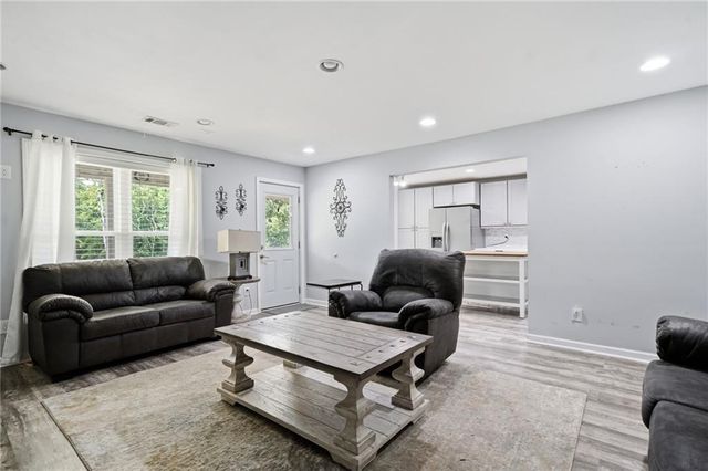4055 Knox Bridge Highway, Canton, GA 30114