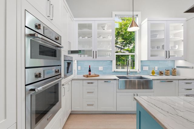 708 Upson ST, Austin, TX 78703