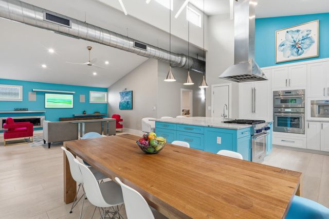 708 Upson ST, Austin, TX 78703