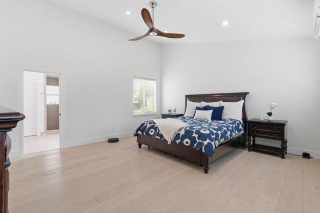 708 Upson ST, Austin, TX 78703