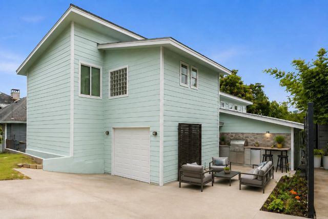 708 Upson ST, Austin, TX 78703