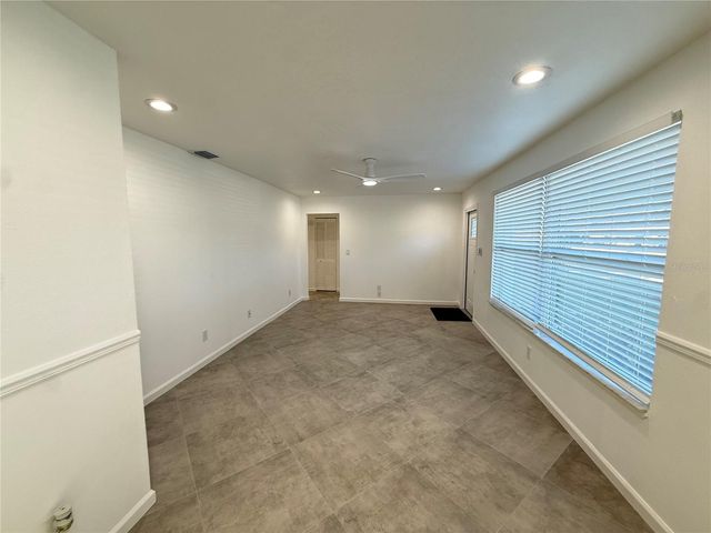 15573 BEDFORD CIRCLE E, Clearwater, FL 33764