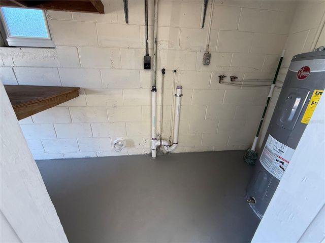 15573 BEDFORD CIRCLE E, Clearwater, FL 33764