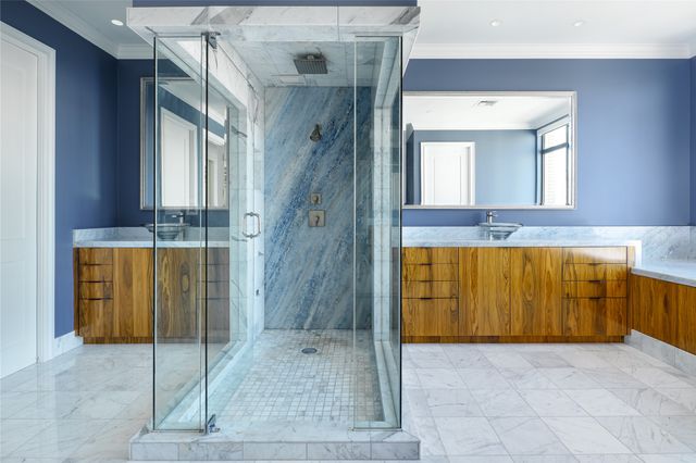 2525 N PEARL Street 1601A, Dallas, TX 75201