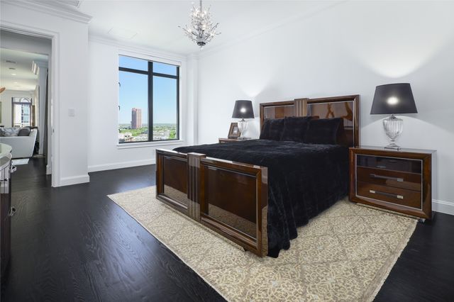 2525 N PEARL Street 1601A, Dallas, TX 75201