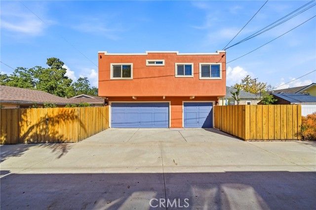 316 E Palmyra, Orange, CA 92866