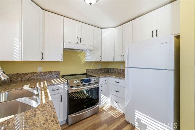 316 E Palmyra, Orange, CA 92866