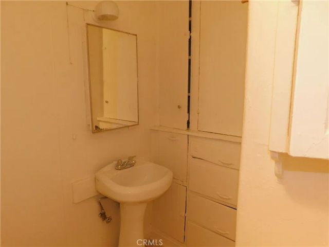 1119 E 4th Street, Ontario, CA 91764