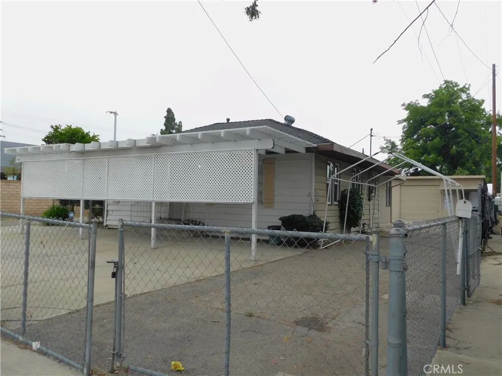 1119 E 4th Street, Ontario, CA 91764