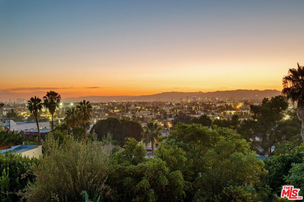 Image 40 of property listing at 937 Lucile Avenue, Los Angeles, CA 90026