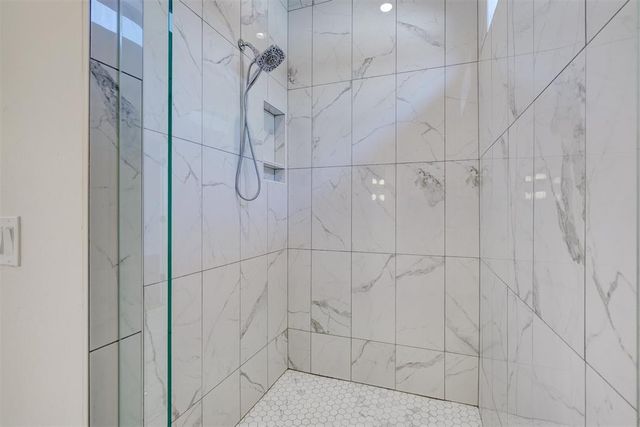 101 Pont Neuf Court, Edmond, OK 73034