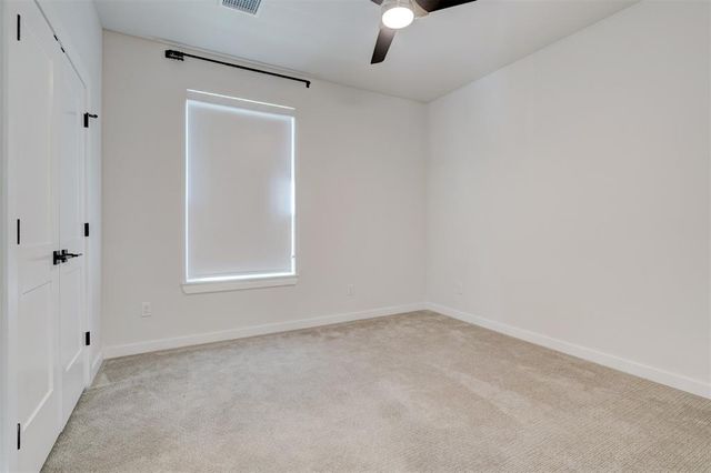 101 Pont Neuf Court, Edmond, OK 73034