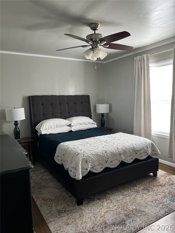 4544 E 5th Place, Tulsa, OK 74112