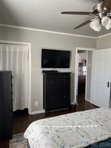 4544 E 5th Place, Tulsa, OK 74112