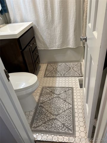 4544 E 5th Place, Tulsa, OK 74112