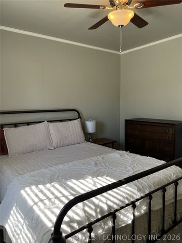 4544 E 5th Place, Tulsa, OK 74112