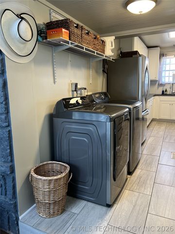 4544 E 5th Place, Tulsa, OK 74112