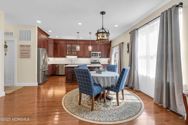 118 Pelican Court, Marlboro, NJ 07746