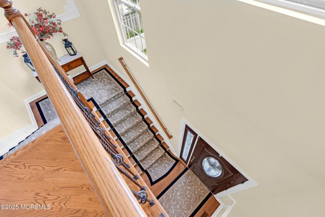 118 Pelican Court, Marlboro, NJ 07746