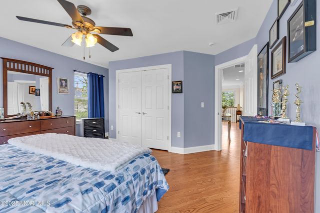 118 Pelican Court, Marlboro, NJ 07746