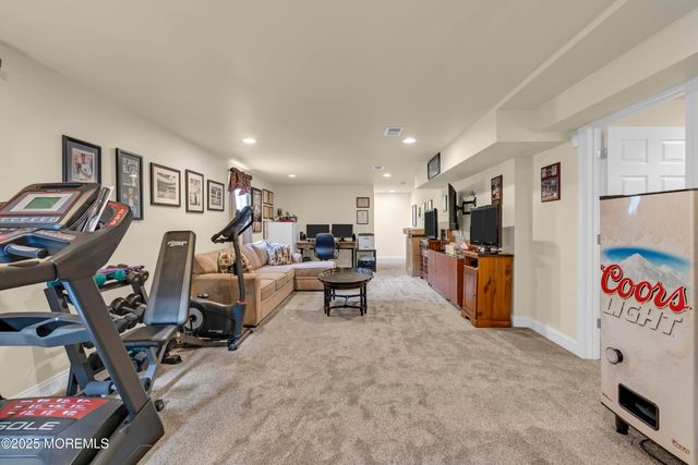 118 Pelican Court, Marlboro, NJ 07746