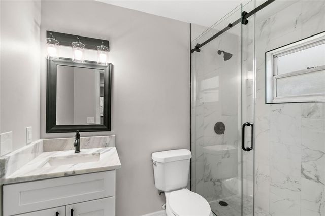 5546 5TH STREET S, St Petersburg, FL 33705