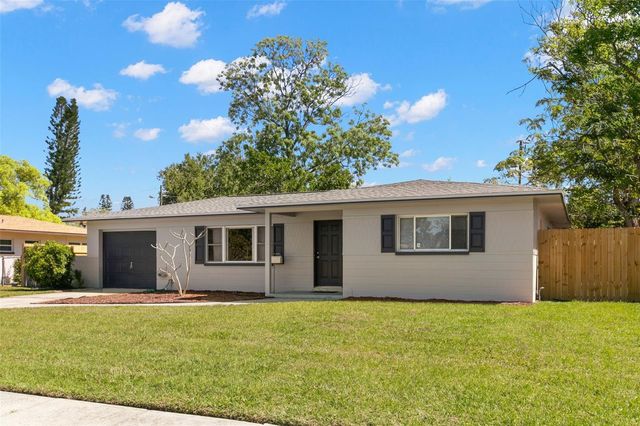 5546 5TH STREET S, St Petersburg, FL 33705