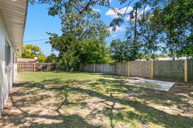 5546 5TH STREET S, St Petersburg, FL 33705