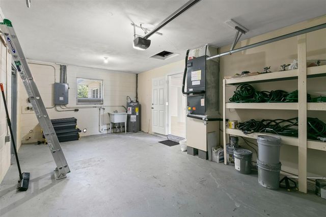 5546 5TH STREET S, St Petersburg, FL 33705