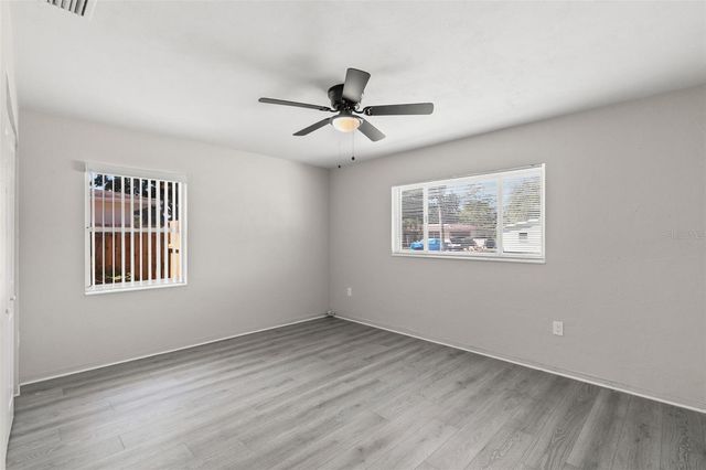 5546 5TH STREET S, St Petersburg, FL 33705
