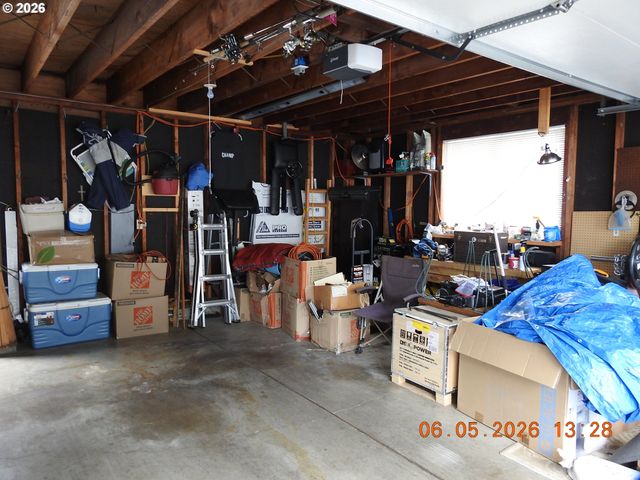 6201 Sw 130TH Ave, Beaverton, OR 97008