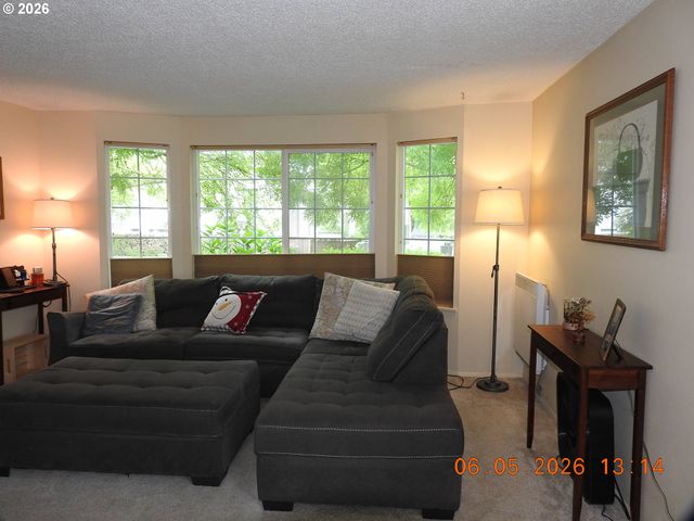 6201 Sw 130TH Ave, Beaverton, OR 97008